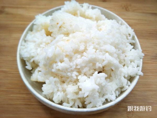 除了玉米、麦粒、红薯，这些饵料，在野钓中也有十分不俗的效果